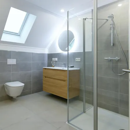 아파트 Haus Christa 5